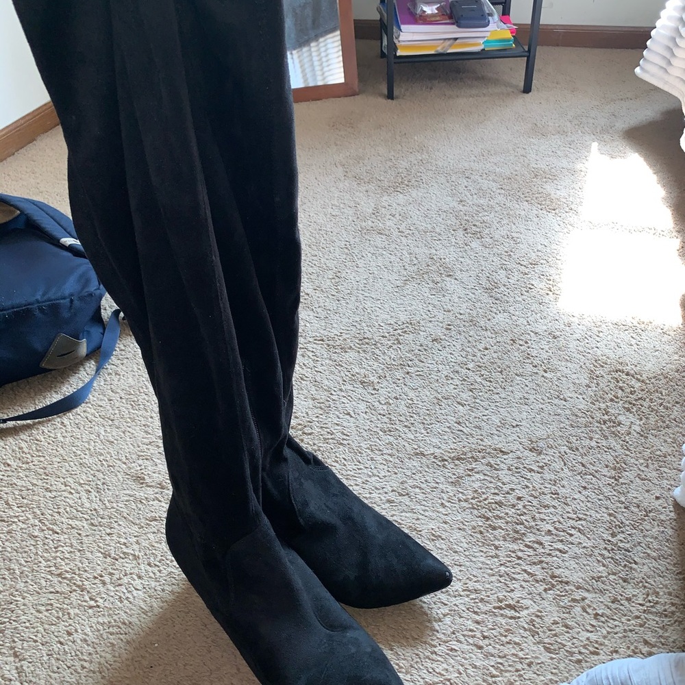 Black knee high boot